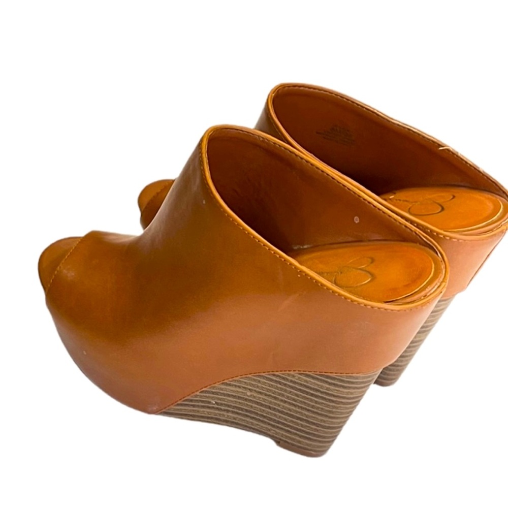 Jessica Simpson Lovell Platform Wedge Sandals in Brown